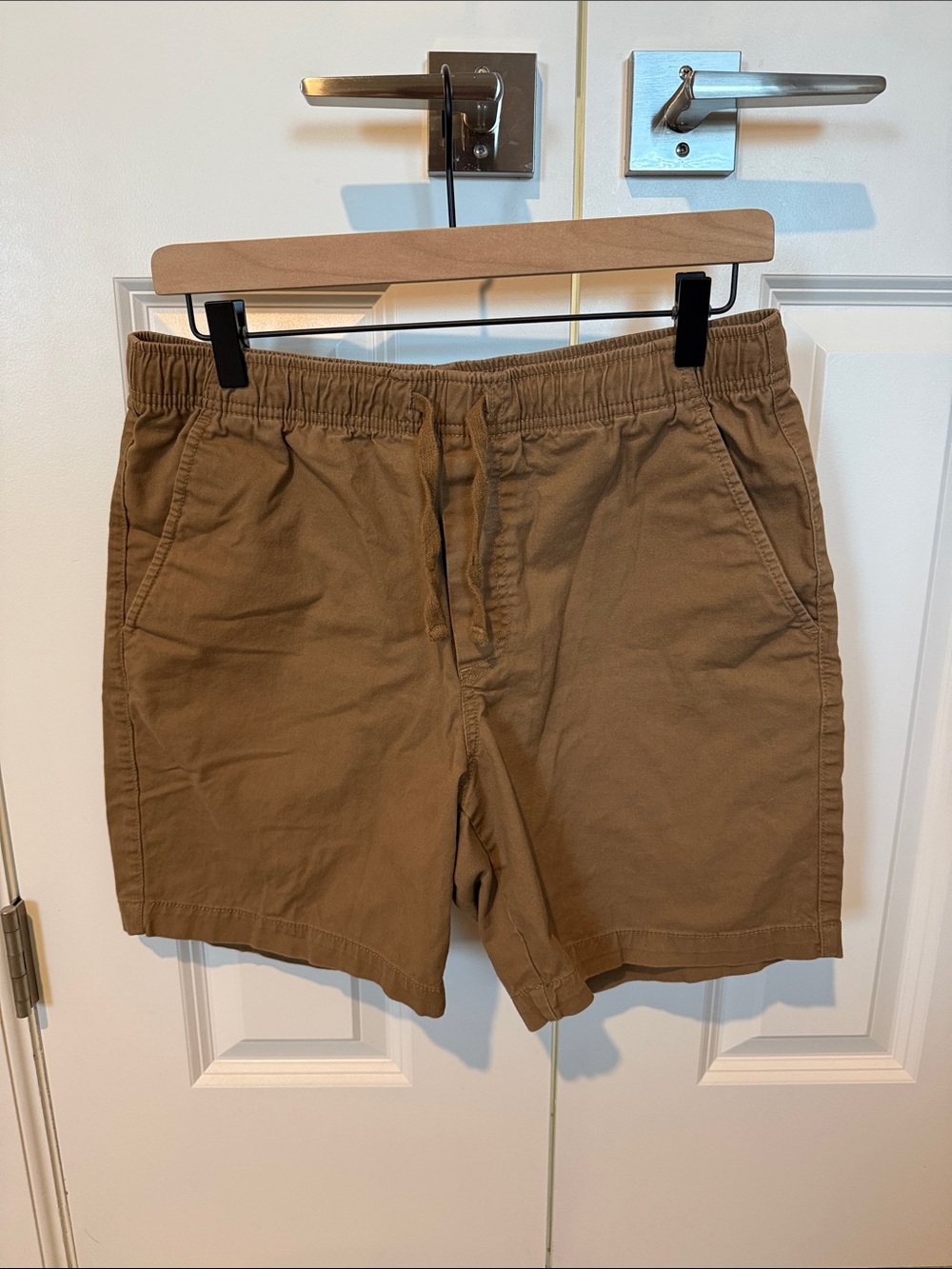 Old Navy Khaki Drawstring Jogger Shorts
